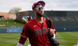 MLB, Baseball Herren, USA Spring Training - Colorado Rockies at Arizona Diamondbacks Lourdes Gurriel OF arriving during a MLB spring training baseball game at Salt River Fields at Talking Stick, Saturday, Feb. 25, 2023, in Scottsdale, Ariz. Annalee Ramirez/Image of Sipa USA Scottsdale Salt River Fields at Talking Sti Arizona United States NOxUSExINxGERMANY PUBLICATIONxINxALGxARGxAUTxBRNxBRAxCANxCHIxCHNxCOLxECUxEGYxGRExINDxIRIxIRQxISRxJORxKUWxLIBxLBAxMLTxMEXxMARxOMAxPERxQATxKSAxSUIxSYRxTUNxTURxUAExUKxVENxYEMxONLY Copyright: xImagexofxSportx Editorial use only