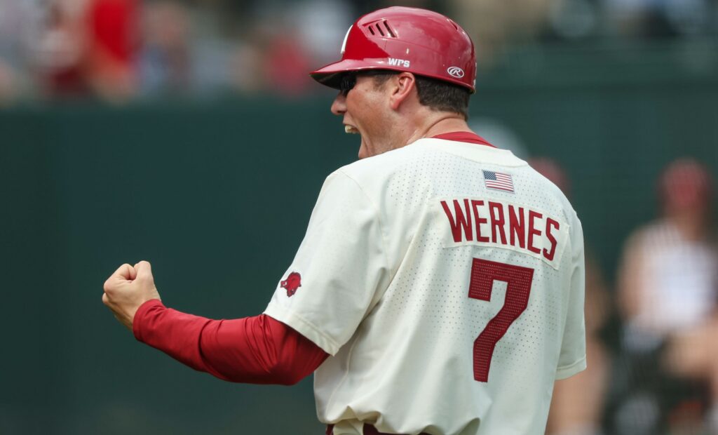 NCAA, College League, USA Baseball 2023: South Carolina vs Arkansas MAY 14 May 14, 2023: Arkansas assistant coach Bobby Wernes clinches his fist following a home run. Arkansas defeated South Carolina 5-1 in Fayetteville, AR, Richey Miller/CSM/Sipa USACredit Image: Richey Miller/Cal Media/Sipa USA Fayetteville Baum Walker Stadium AR USA NOxUSExINxGERMANY PUBLICATIONxINxALGxARGxAUTxBRNxBRAxCANxCHIxCHNxCOLxECUxEGYxGRExINDxIRIxIRQxISRxJORxKUWxLIBxLBAxMLTxMEXxMARxOMAxPERxQATxKSAxSUIxSYRxTUNxTURxUAExUKxVENxYEMxONLY Copyright: xCalxSportxMediax Editorial use only