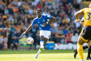 Wolverhampton Wanderers v Everton FC - Premier League Amadou Onana of Everton during the Premier League match between Wolverhampton Wanderers and Everton at Molineux, Wolverhampton on Saturday 20th May 2023. Wolverhampton West Midlands United Kingdom PUBLICATIONxNOTxINxFRA Copyright: xMIxNewsx originalFilename:fletcher-wolverha230520_npS0F.jpg