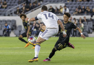 May 24, 2023, Los Angeles, California, USA: Erik Duenas 18 of the Los Angeles Football Club defends against Javier Chicharito Hernandez 14 of the LA Galaxy during the Round of 16 of the 2023 Lamar Hunt U.S. Open on Tuesday May 23, 2023 at the BMO Stadium in Los Angeles, California. LAFC loses to LA Galaxy, 0-2. /PI Los Angeles USA - ZUMAp124 20230524_zaa_p124_012 Copyright: xDOUGLASxCUELLARx