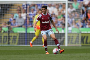 Leicester City v West Ham United - Premier League Nayef Aguerd of West Ham United during the Premier League match between Leicester City and West Ham United at the King Power Stadium, Leicester on Sunday 28th May 2023. Leicester Leicestershire United Kingdom PUBLICATIONxNOTxINxFRA Copyright: xMIxNewsx originalFilename:fletcher-leiceste230528_npywP.jpg