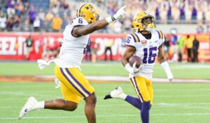 NCAA, College League, USA Football 2023: Cheez-It Citrus Bowl LSU vs Purdue JanJAN 02 January 2, 2023: LSU Tigers cornerback Quad Wilson 16 intercepts the ball for a pick 6 during 2nd half Cheez-It Citrus Bowl between LSU Tigers vs Purdue Boilermakers. LSU defeated Purdue 63-7 at Camping World Stadium in Orlando, FL. Romeo T Guzman/CSM/Sipa USACredit Image: Romeo Guzman/Cal Media/Sipa USA Orlando Camping World Stadium FL USA NOxUSExINxGERMANY PUBLICATIONxINxALGxARGxAUTxBRNxBRAxCANxCHIxCHNxCOLxECUxEGYxGRExINDxIRIxIRQxISRxJORxKUWxLIBxLBAxMLTxMEXxMARxOMAxPERxQATxKSAxSUIxSYRxTUNxTURxUAExUKxVENxYEMxONLY Copyright: xCalxSportxMediax Editorial use only