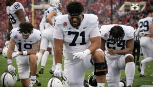 NCAA, College League, USA Football: 109th Rose Bowl-Penn State vs Utah Penn State Nittany Lions offensive lineman Vega Ioane 71prays before an NCAA college football game against the Utah Utes. The Nittany Lions defeated the Utes 35-21 on Monday, Jan 2, 2023, in Pasadena, Calif. Ed Ruvalcaba/Image of Sipa USA Pasadena Rose Bowl California United States NOxUSExINxGERMANY PUBLICATIONxINxALGxARGxAUTxBRNxBRAxCANxCHIxCHNxCOLxECUxEGYxGRExINDxIRIxIRQxISRxJORxKUWxLIBxLBAxMLTxMEXxMARxOMAxPERxQATxKSAxSUIxSYRxTUNxTURxUAExUKxVENxYEMxONLY Copyright: xImagexofxSportx Editorial use only