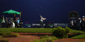 November 21, 2021, Dubai, ARE: ROBERT MACINTYRE of Scotland tees off on the first hole during the final round of DP World Tour Championship in Dubai, United Arab Emirates, Nov 21, 2021. Dubai ARE - ZUMAd154 20211121_znp_d154_026 Copyright: xMartinxDokoupilx