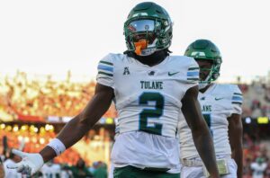 September 30, 2022: Tulane wide receiver Deuce Watts 2 celebrates after scoring on a 13-yard touchdown catch in the first quarter of a college football game between the Houston Cougars and the Tulane Green Wave on Sept. 30, 2022 in Houston, Texas. Tulane won 27-24 in overtime. - ZUMAc201 0170266371st Copyright: xScottxColemanx
