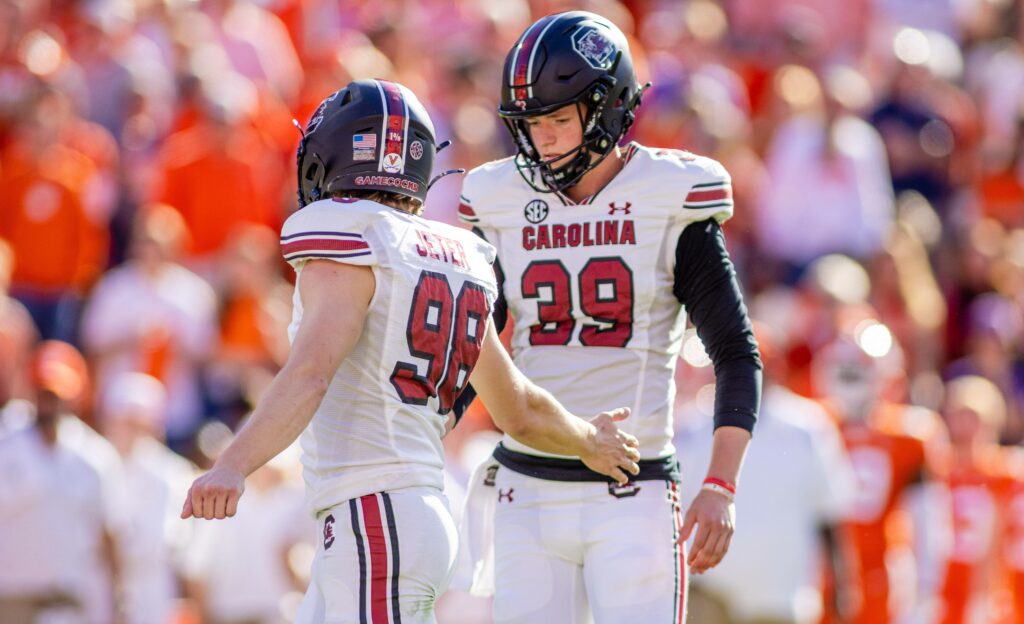 #21 North Carolina vs South Carolina Odds, and Picks (Sep 2)