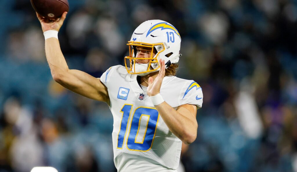 NFL Week 8: Chicago Bears vs Los Angeles Chargers Odds, and Picks (Oct 29)