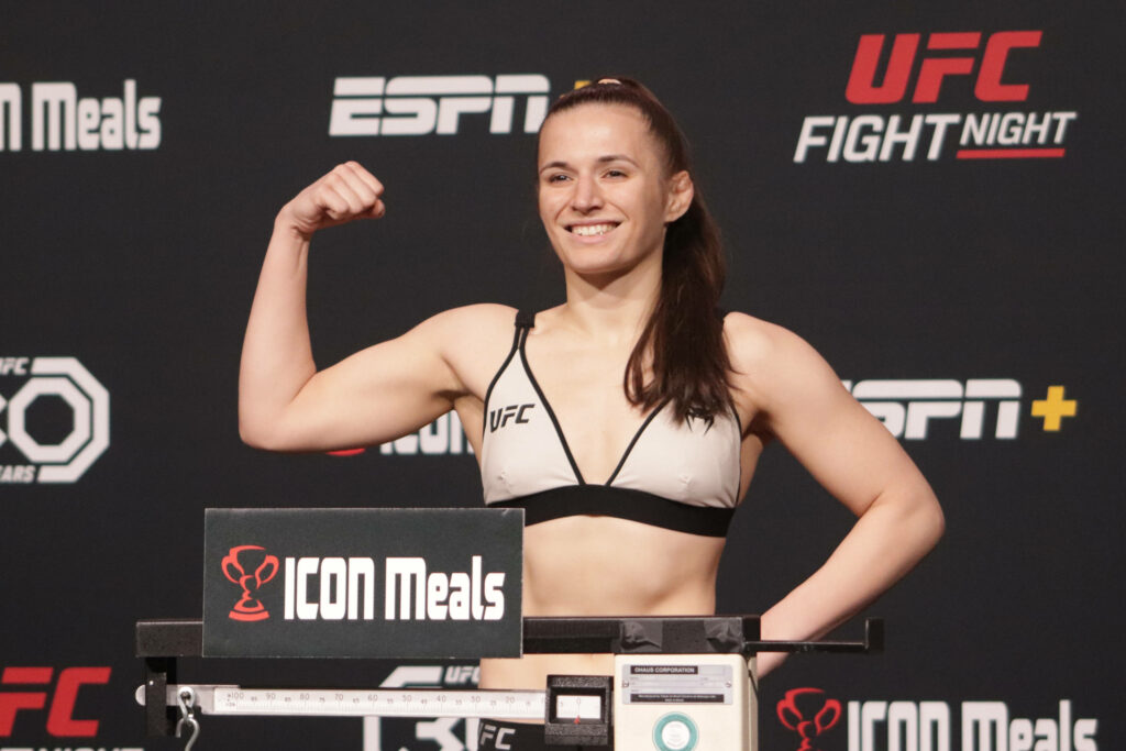UFC 292 Preview: Erin Blanchfield vs. Taila Santos Prediction, Odds, and Picks (Aug 26)