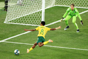 230802 -- WELLINGTON, Aug. 2, 2023 -- Hildah Magaia L of South Africa shoots during the Group G match between South Africa and Italy at the FIFA Women s World Cup 2023 in Wellington, New Zealand, Aug. 2, 2023.  SPNEW ZEALAND-WELLINGTON-2023 FIFA WOMEN S WORLD CUP-GROUP G-RSA VS ITA QinxLang PUBLICATIONxNOTxINxCHN