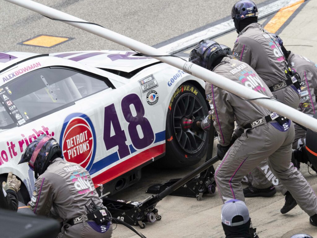 NASCAR 2023 Picks: Verizon 200 at the Brickyard Prediction, Preview, and Odds (Aug 13)