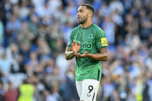 Brighton and Hove Albion v Newcastle United Premier League Callum Wilson of Newcastle United applauds the Newcastle United Fans after the Premier League match at the American Express Stadium, Brighton and Hove Copyright: xJeremyxLandeyx FIL-18911-0067