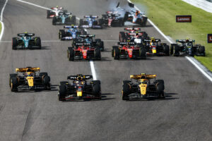 Formula 1 Lenovo Grand Prix Of Japan 2023 01 Max Verstappen of Netherlands, Oracle Red Bull Racing, RB19 - Honda RBPT, action 81 Oscar Piastri of Australia, Mclaren Formula 1 Team, MCL60 - Mercedes, action 04 Lando Norris of United Kingdom, Mclaren Formula 1 Team, MCL60 - Mercedes, action during the Formula 1 Lenovo Grand Prix of Japan from 21st to 24th of September, 2023 on the Suzuka Circuit, in Suzuka, Japan. Suzuka Japan PUBLICATIONxNOTxINxFRA Copyright: xGongorax originalFilename:bonilla-formula1230924_npueE.jpg