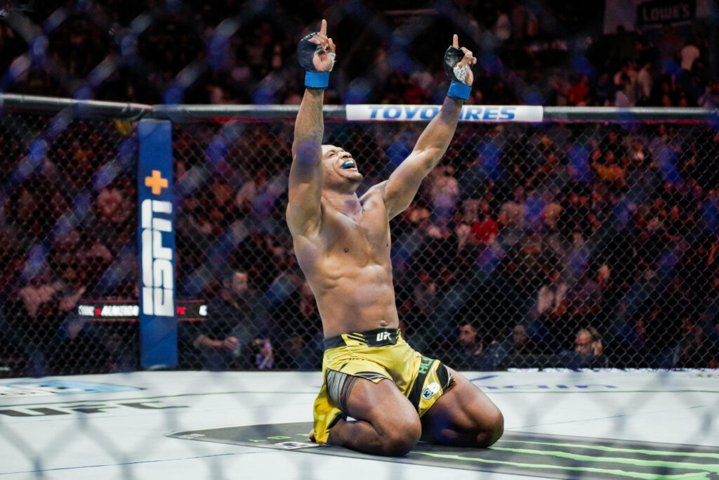 UFC Sao Paulo Preview: Jailton Almeida vs. Derrick Lewis Prediction, Odds, and Picks (Nov 4)