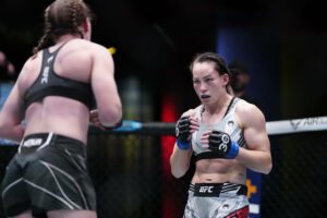 June 3, 2023, Las Vegas, NV, LAS VEGAS, NV, United States: LAS VEGAS, NV - June 3: Elise Reed and Jinh Yu Frey compete in a 3-round bout at UFC Apex for UFC Fight Night - Vegas 74- Kara-France vs Albazi on June 3, 2023 in Las Vegas, NV, United States. Las Vegas, NV United States - ZUMAp175 20230603_zsa_p175_356 Copyright: xLouisxGrassex