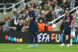 . - Newcastle United v Paris Saint-Germain, UEFA Champions League, Group F, St Jamess Park Stadium, Newcastle, UK. - 4th October 2023. Kylian Mbappe of Paris Saint-Germain looks disappointed & dejected. - Newcastle United v Paris Saint-Germain, UEFA Champions League, Group F, St Jamess Park Stadium, Newcastle, UK. - 4th October 2023. Newcastle St Jamess Park Stadium UK Copyright: xDanxWeirx CP_Newcastle_United_PSG_173