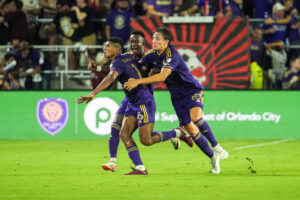 Nashville SC at Orlando City SC, Orlando, Florida, USA Orlando, Florida, USA, October 30, 2023, Orlando City players celebrate goal at Exploria Stadium NOxUSExINxGERMANY PUBLICATIONxINxALGxARGxAUTxBRNxBRAxCANxCHIxCHNxCOLxECUxEGYxGRExINDxIRIxIRQxISRxJORxKUWxLIBxLBAxMLTxMEXxMARxOMAxPERxQATxKSAxSUIxSYRxTUNxTURxUAExUKxVENxYEMxONLY Copyright: xMartyxJean-Louisx Editorial use only