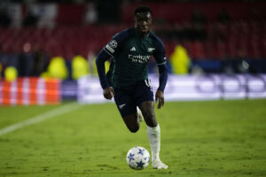 Sevilla FC v Arsenal FC: Group B - UEFA Champions League 2023/24 Eddie Nketiah Centre-Forward of Arsenal and England runs with the ball during the UEFA Champions League match between Sevilla FC and Arsenal FC at Estadio Ramon Sanchez Pizjuan on October 24, 2023 in Seville, Spain. Seville Spain PUBLICATIONxNOTxINxFRA Copyright: xJosexBretonx originalFilename:breton-sevillaf231024_np71U.jpg