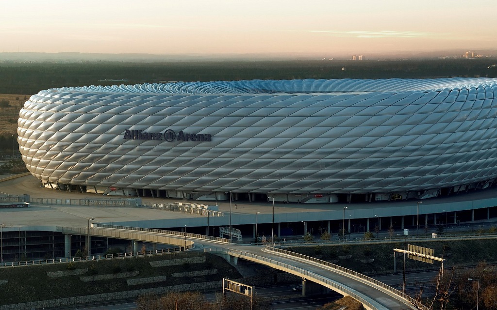 Bundesliga: Bayern Munich vs. Borussia Dortmund Preview, Odds, Predictions (Apr 12)