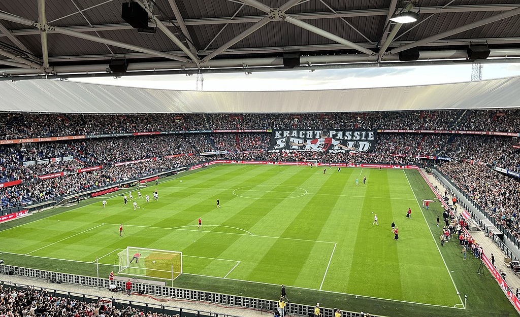 Champions League: Feyenoord vs. AC Milan Preview, Odds, Prediction (Feb 12)