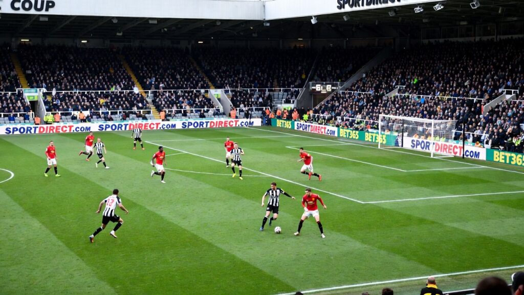 EPL: Newcastle vs. Man United Preview, Odds, and Picks (Mar 3)