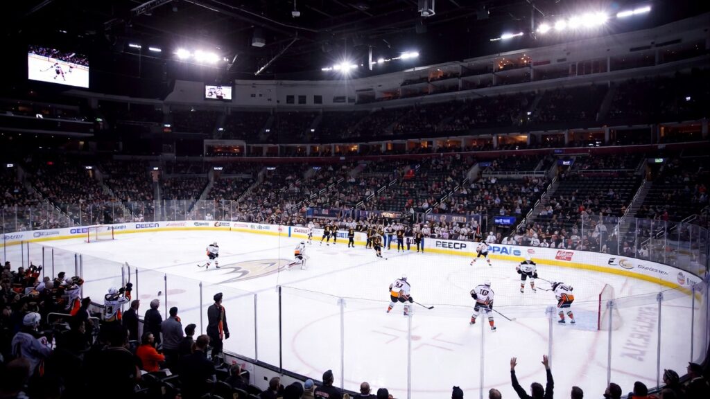 Avalanche vs. Canucks Preview, Odds, and Pick (Apr 1)